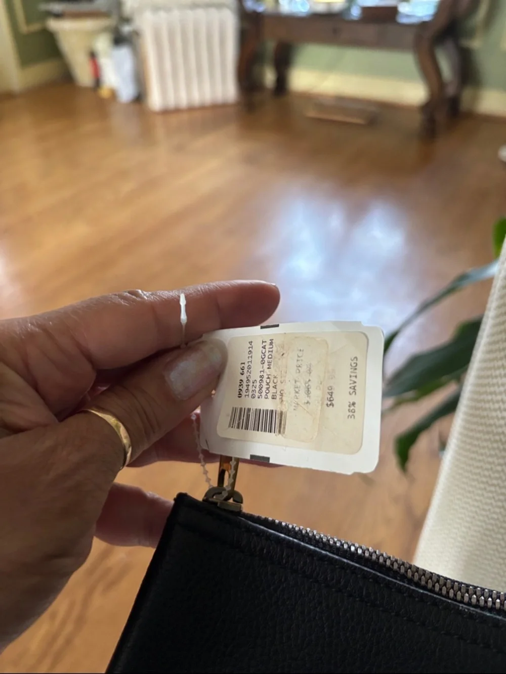 Gucci Black Leather Logo Classic Clutch with Green-Red Stripe - Picture 10 of 10